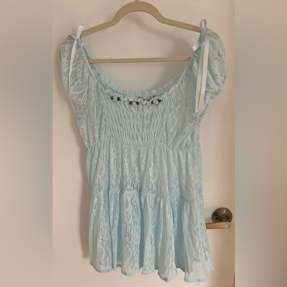 Kimchi blue ashleigh sheer lace top with rosettes - Picture 2 of 7